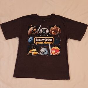 Fifth Sun Angry Birds Star Wars Tee - Dark Gray. Size Smal